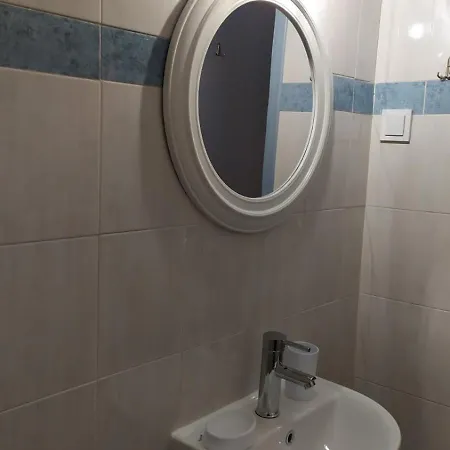 Apartment κεντρικό στούντιο στην καρδίτσα. *